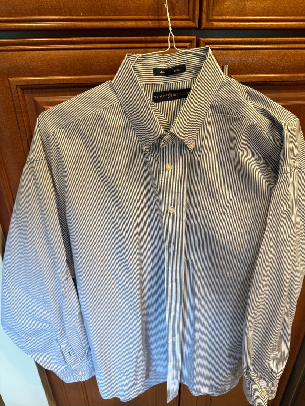 Tommy Hilfiger Men’s Blue and White Striped Button-Down Shirt